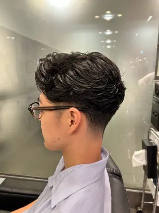 ミディアム メンズ スカイシープレイス所属・金田 和大のヘアスタイル