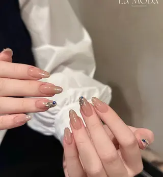 ネイル 茂木 蘭のネイルデザイン