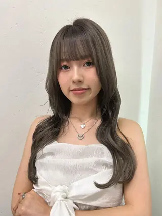 セミロング カラー オリーブ/ 透明感カラー/れいあのヘアスタイル