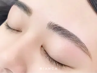 メンズ アイブロウ Bianca浦和🍀 suminaのネイルデザイン