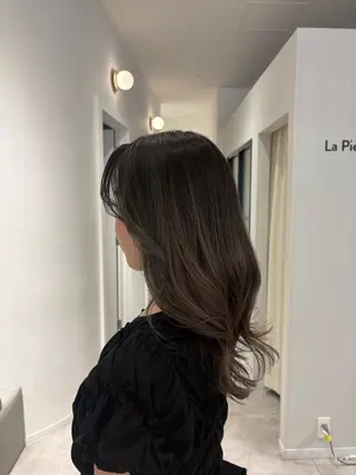 ロング 【梅田カラーモデル】 ミコのヘアスタイル