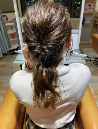 ヘアアレンジ 岡本 葵のヘアスタイル