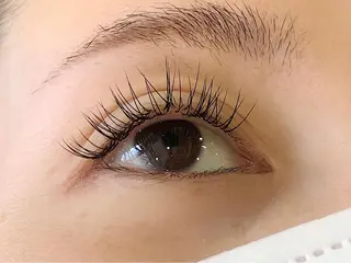 マツエク・マツパ nuna池袋 mokaのマツエク・マツパデザイン