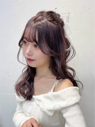 ロング カラー ヘアアレンジ 🎀taro ブリーチなしカラーのヘアスタイル