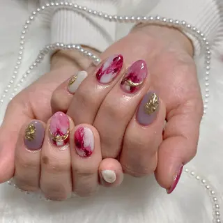ネイル 💅ネイルハウス🏡 🎀TOMO🎀のネイルデザイン