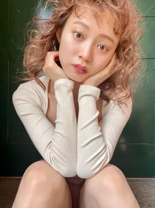 ミディアム カラー パーマ spooopy所属・🕊大垣 めぐみ🕊のヘアスタイル