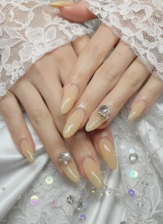 ネイル 24時間営業 UNABOMBAのネイルデザイン