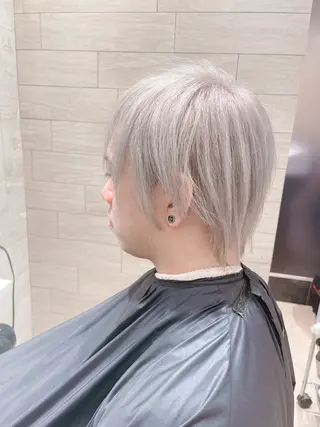 ショート 髪質改善艶髪✂︎小寺 透明感カラーのヘアスタイル