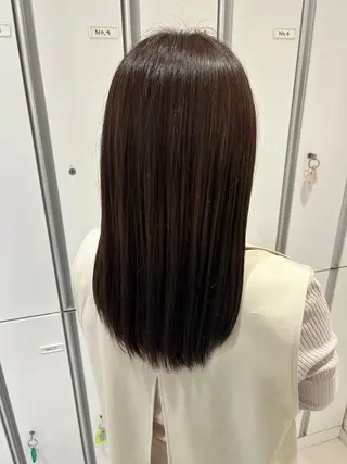 セミロング たけだゆめ ダブルカラーのヘアスタイル
