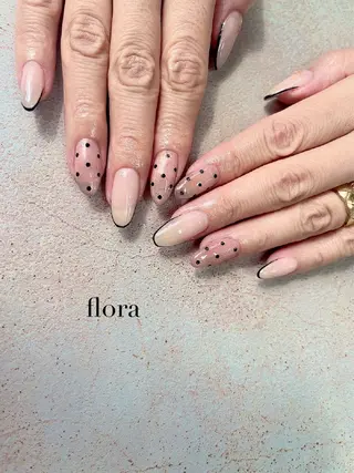 ネイル flora所属・もりした とものネイルデザイン