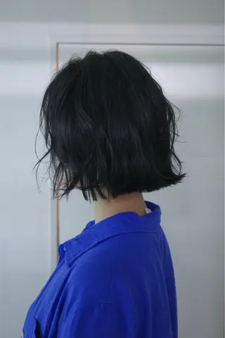 ショート カラー レイヤーカット 大和健生のヘアスタイル