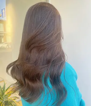 カラー 村松 萌のヘアスタイル