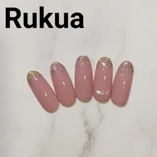 ネイル 吉澤 友恵のネイルデザイン