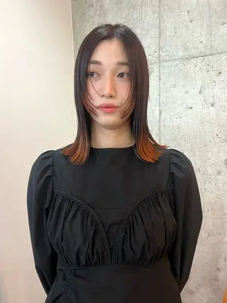 ミディアム 切りっぱなしボブ/ ブリーチカラー/大塚のヘアスタイル