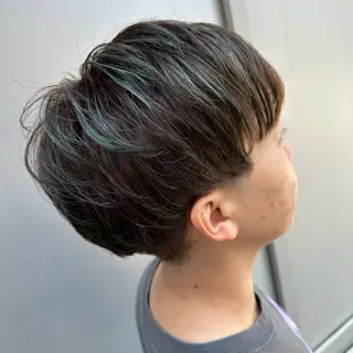 ショート カラー Fun hair make所属・三原 友美のヘアスタイル