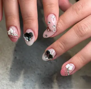 ネイル Lyn TA Nailのネイルデザイン