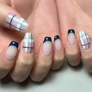 ネイル Etel atelier。のネイルデザイン