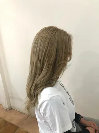 ロング カラー 福岡 舞のヘアスタイル