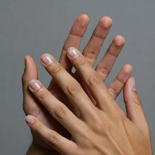 ネイル 服部 菜未樹のネイルデザイン