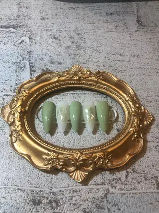 ネイル Fairyフェアリーネイルサロン所属・Fairy フェアリーネイルのネイルデザイン