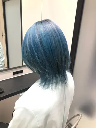 ミディアム カラー 佐々木 好乃のヘアスタイル