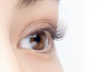 マツエク・マツパ Lea Lea所属・LEDマツエク LeaLeaのマツエク・マツパデザイン