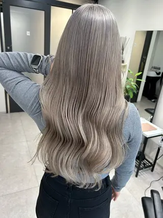 ロング カラー 髪質改善will hairdesignのヘアスタイル