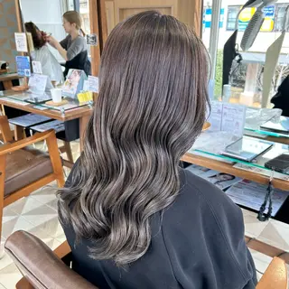 ロング カラー ヘアアレンジ 吉水 彩乃 /ボブ/透明感カラーのヘアスタイル