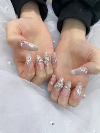 ネイル 五十嵐 美智のネイルデザイン