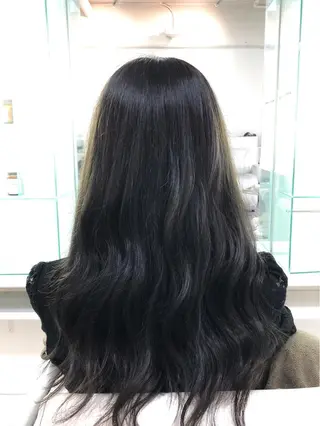 カラー 保住 亮太のヘアスタイル