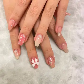 ネイル Bianca SAITO🌺のネイルデザイン