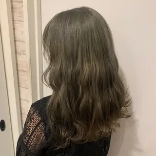 ミディアム カラー Beleza 渋谷所属・Kazusa/渋谷/ エクステ/ハイトーンのヘアスタイル