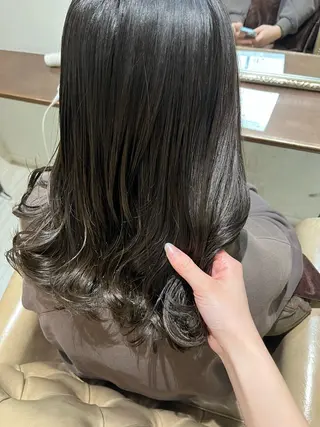 ミディアム カラー rotika by Doll hair所属・RYOKA 心斎橋美容室のヘアスタイル