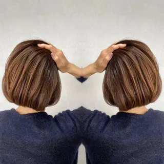 ショート カラー tocca 💜石田愛結💜のヘアスタイル