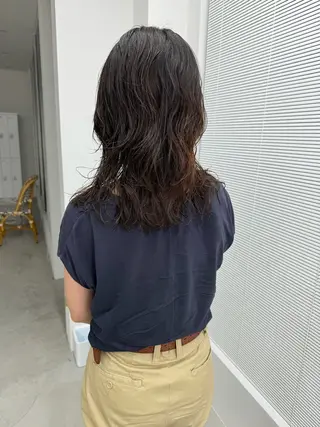 ミディアム souvenir所属・アカリ /カットモデル募集のヘアスタイル