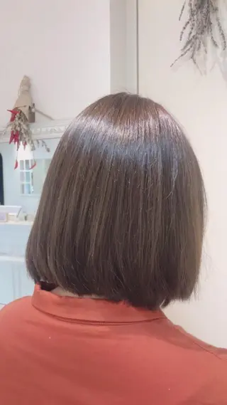 ショート 艶髪✨髪質改善カラー 楠本浩子のヘアスタイル