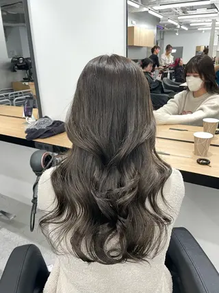 セミロング 💍大人デザイン /ハイトーン♡リクトのヘアスタイル