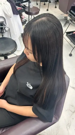 ロング 保科 椎奈のヘアスタイル