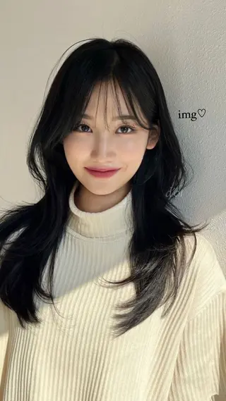 ロング カラー カバサワ カエデのヘアスタイル