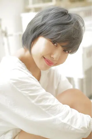 カラー 龍 門のヘアスタイル