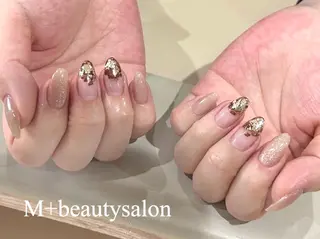 ネイル M+  Beauty Salonのネイルデザイン