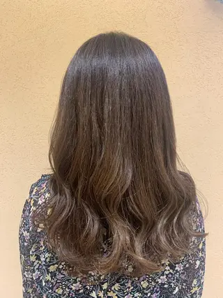 セミロング カラー シャドールーツ美容師 篠原康太のヘアスタイル