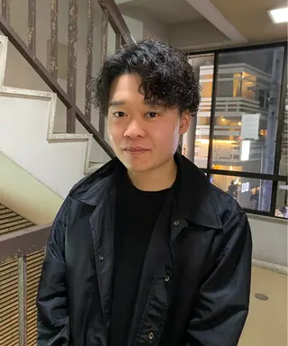 パーマ メンズ 🤎カット/ブリーチ /縮毛矯正/大宮🤎のヘアスタイル