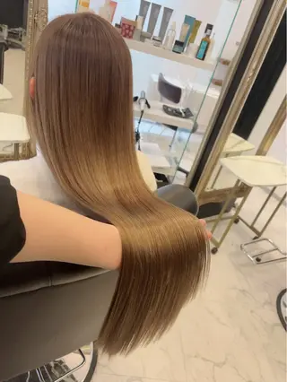 ロング 🍀Moda by Grande🍀のヘアスタイル