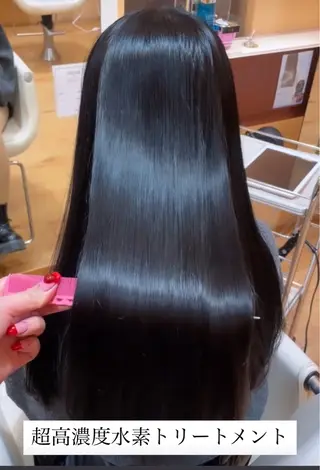 ロング 河西 彩香/ブリーチカラーのヘアスタイル