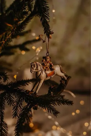 FUKA🌞 je belle 三鷹のネイルデザイン