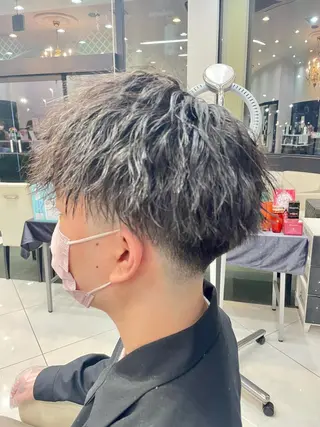 ショート パーマ メンズ Men's hair salon First 中百舌鳥店所属・First なかもず 店 YUKIのヘアスタイル