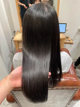 ロング ホリグチ ルナのヘアスタイル