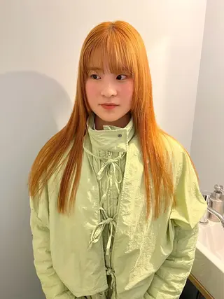 ロング カラー カットモデル/ ハイトーン/ゆうあのヘアスタイル