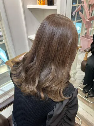 セミロング Lila六甲道 くにかねのマツエク・マツパデザイン